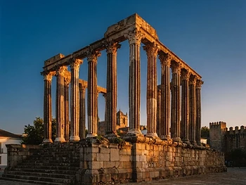 Évora