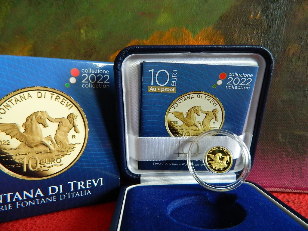 Italy 2022 €10 Italy, 2022, 10 Euro, Gold Coin, Fountains of Italy: Fontana Di Trevi, Proof
