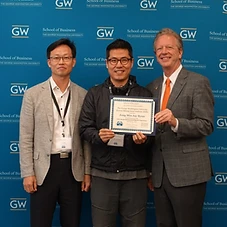 GWSB Welcomes Students from Yonsei University