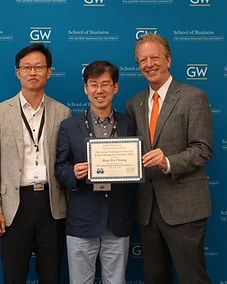 GWSB Welcomes Students from Yonsei University