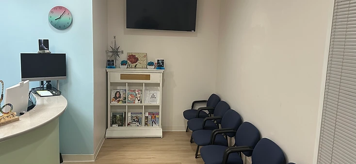 AtomicMedX waiting area with comfortable seating