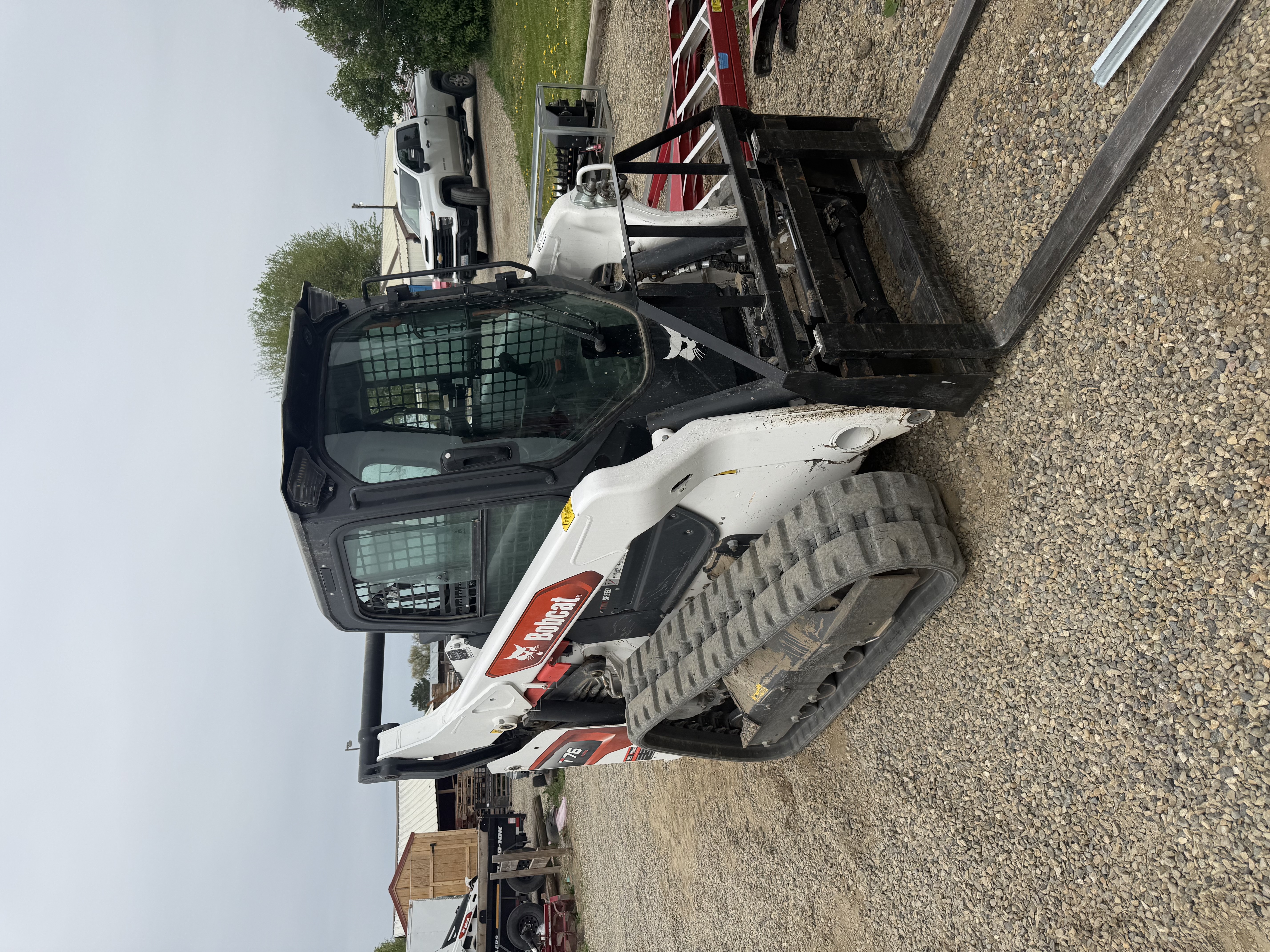 Bobcat T76 compact track loader rental in Prosser, WA