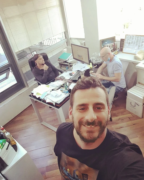 איך בוחרים מרצה לבינה מלאכותית למועדון גמלאים?