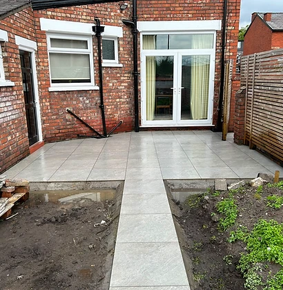 Grey Stone Tile Patio & Pathway