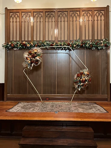 The ceremony arch