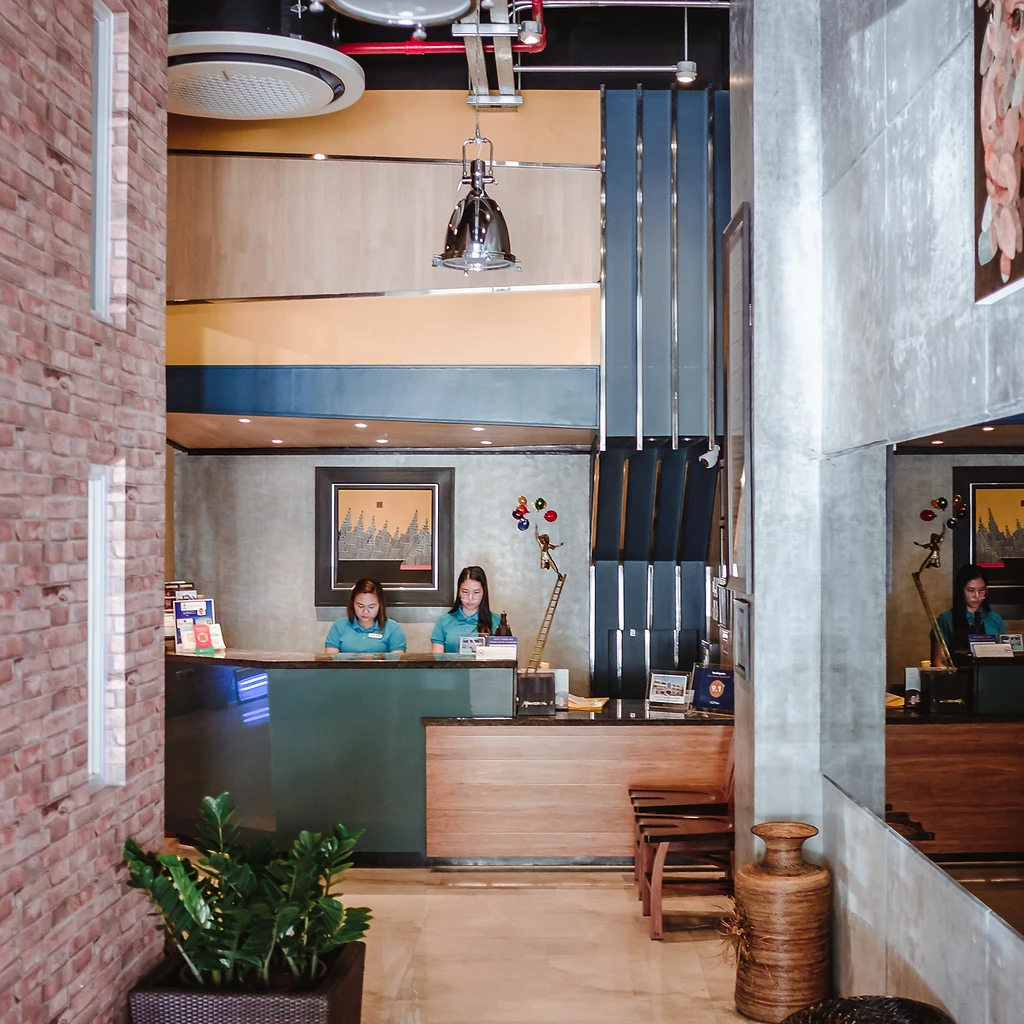Hospitality & Lifestyle