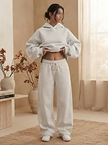 Women's Oversized Fleece Set — model shot