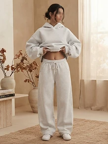 Women's Oversized Fleece Set — model shot