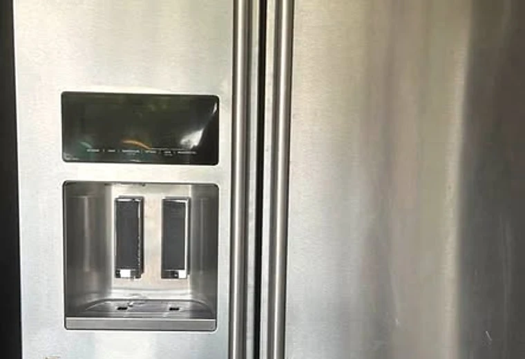 KitchenAid KRSC503ESS01 Refrigerators & Freezers in Used - Good condition at Mann Appliances Atlanta