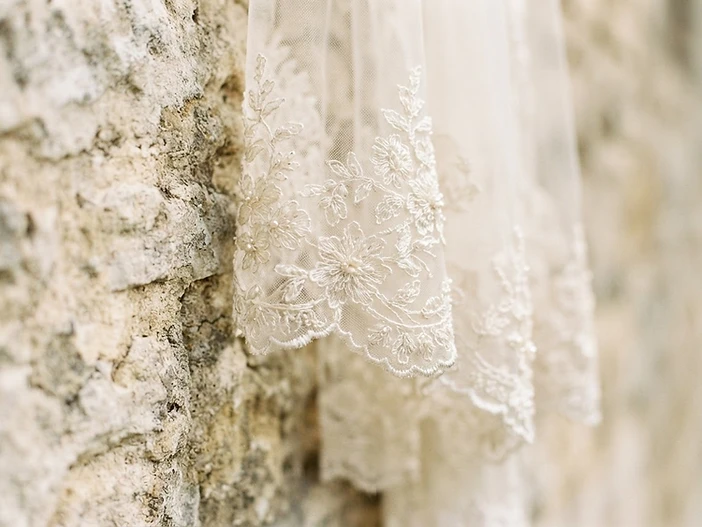 Dovecliff Hall wedding page with conversion calls-to-action