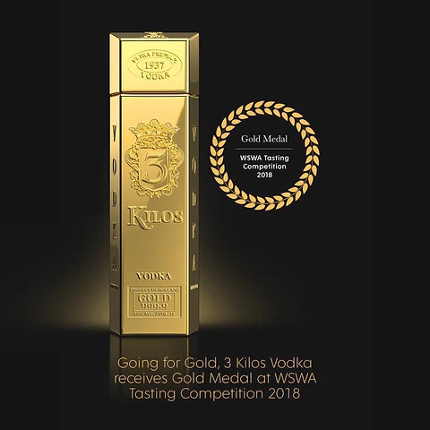3 Kilos Gold 999.9 — Goldmedaille, WSWA Tasting Competition 2018.