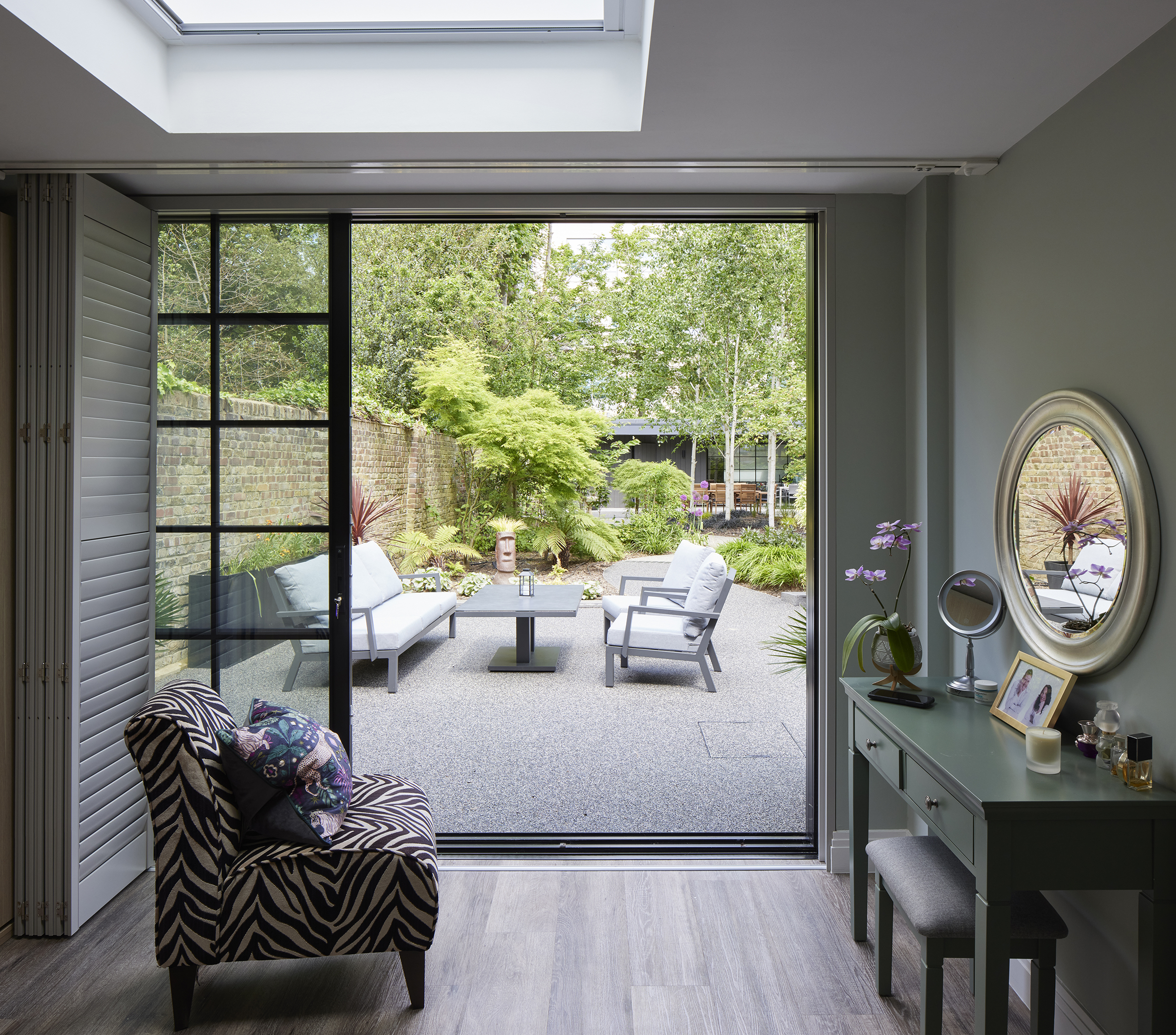 Mattock Lane, Ealing 2