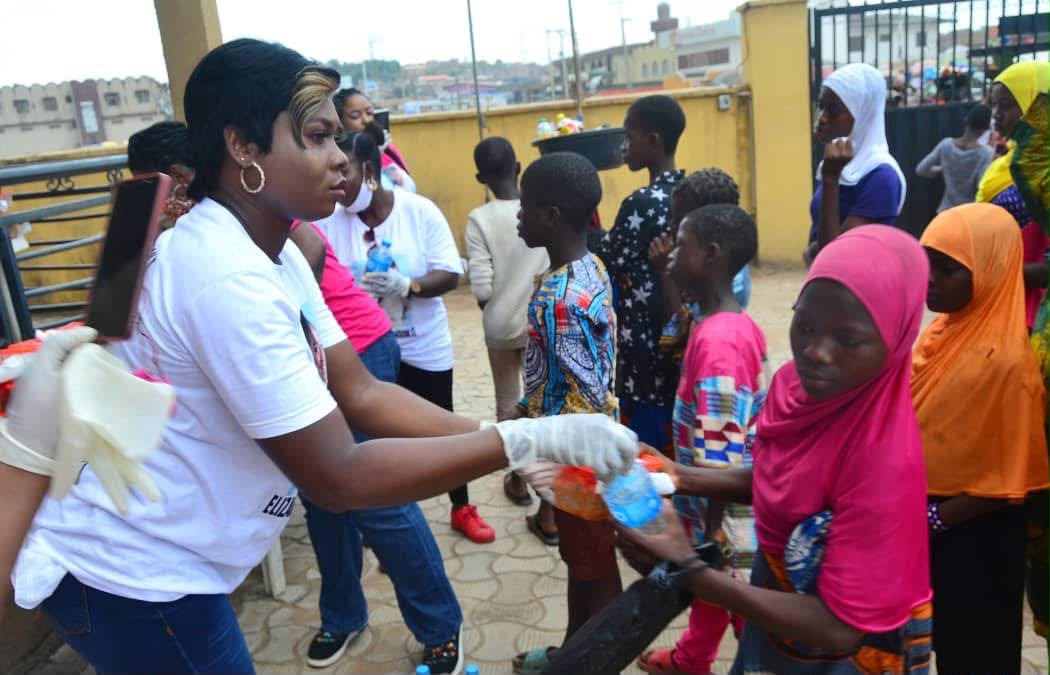 Volunteer Distribution — Elizabeth Foundation SS