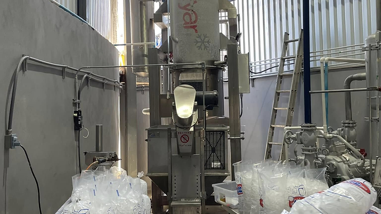 Máquina de hielo cilíndrico de 10 toneladas — Baja California Sur — instalación industrial MEYAR