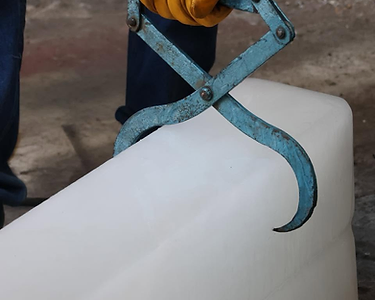 Refacciones y accesorios — maquinaria MEYAR para fábrica de hielo