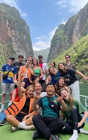 TFT group on a boat tour