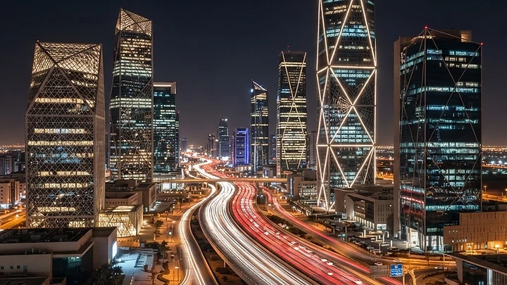 Saudi Arabia's Sarie System Crosses a Trillion Riyals