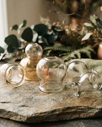 Ventosoterapia / Cupping