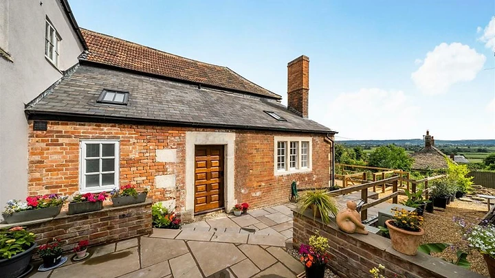Bell Cottage exterior