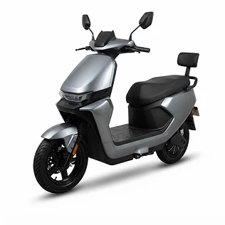 Wera Glide — Electric Commuter Scooter