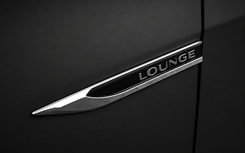 3D Fahrzeugemblem LOUNGE für Volkswagen – modellübergreifender Serieneinsatz