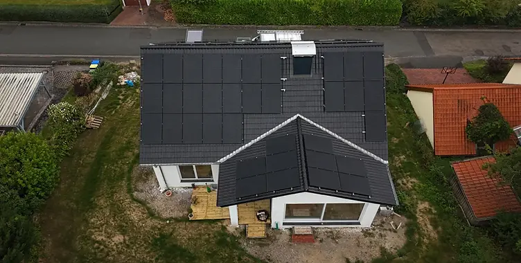 PV-Anlagen (Solaranlagen) – Dachdeckerarbeiten von Friman Bedachungen