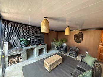 Elephant Plains — Braai Lounge — Haenertsburg, Limpopo