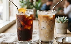 Cold Brew vs Iced Coffee: What's the Difference?