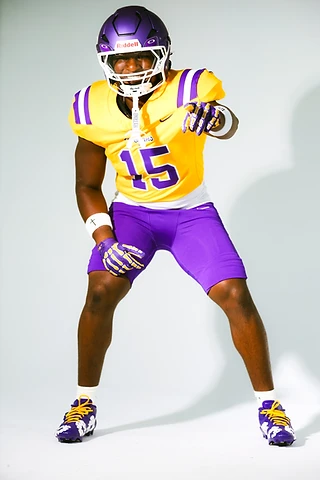Dash Holley Earns 3-Star Recruit Status