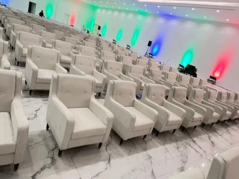 كوشة عروس فخمة — مؤسسة واصل لتنظيم الحفلات