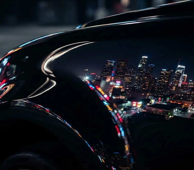 Custom paint fender reflecting LA skyline