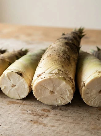 Brotes comestibles de bambú