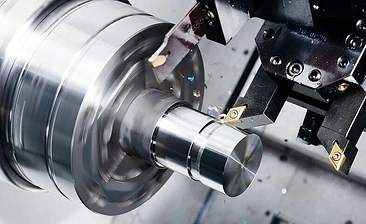 CNC Turning bei BAKSAN Makine – CNC-Fertigung
