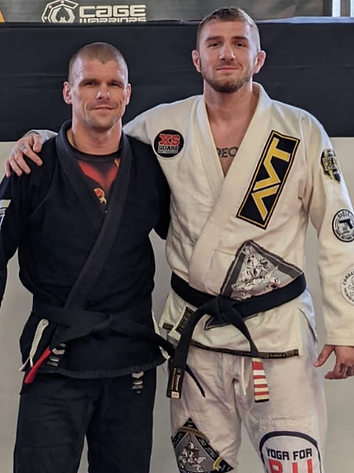 AVT adult MMA training