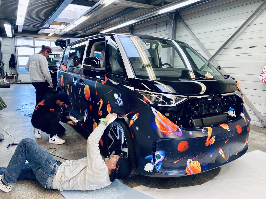 Folierung Team — Fahrzeugdach