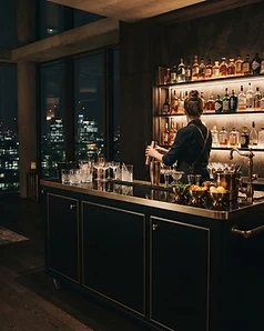 Live bar service during an event