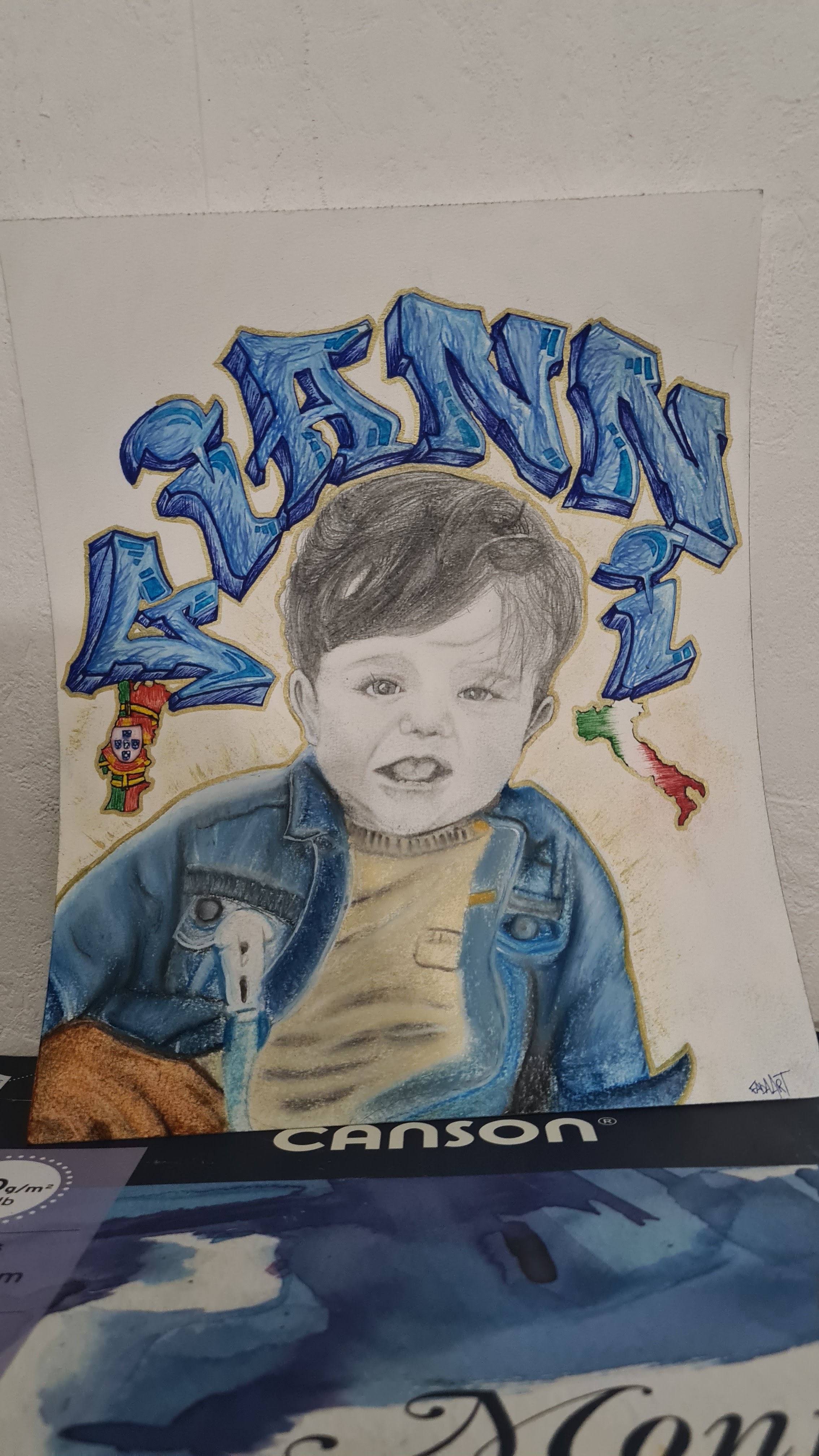 PORTRAIT ENFANT — LETTRAGE BLEU