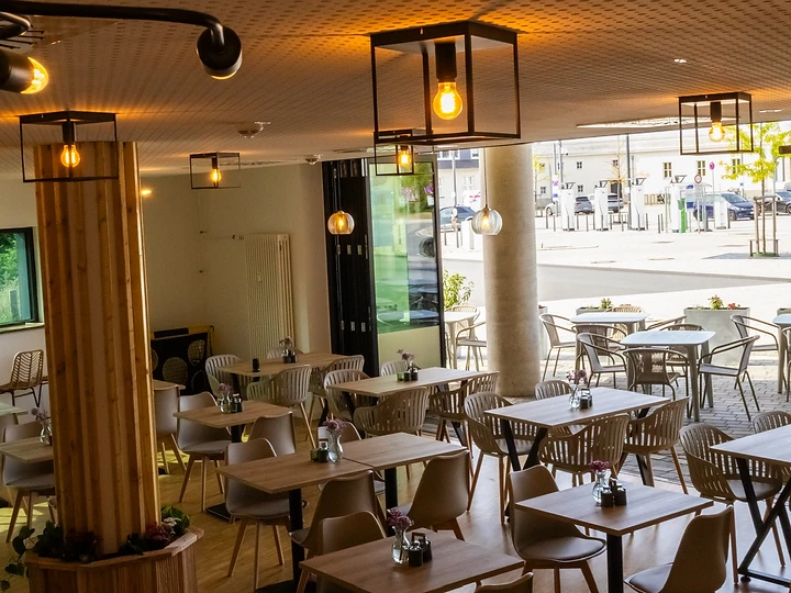 FREYA'S BISTRO