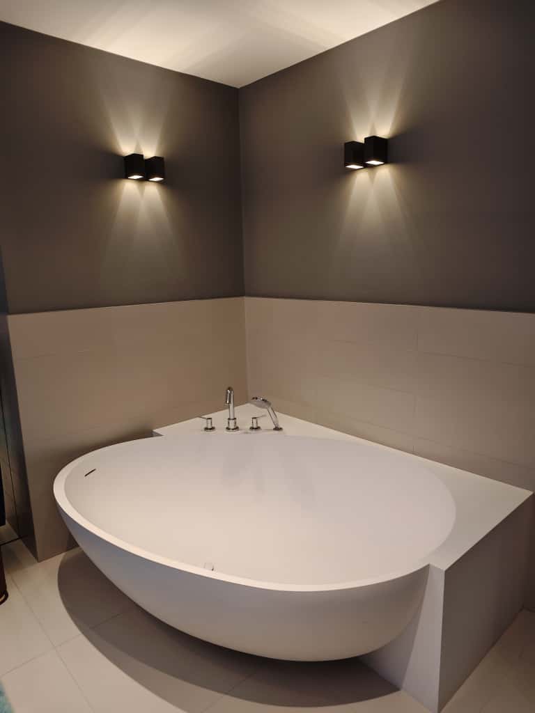 Hauptbadezimmer der Penthouse-Wohnung