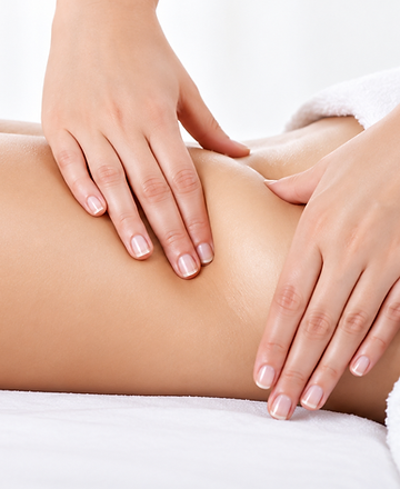 Technique d'acupression utilisée pendant le massage des méridiens