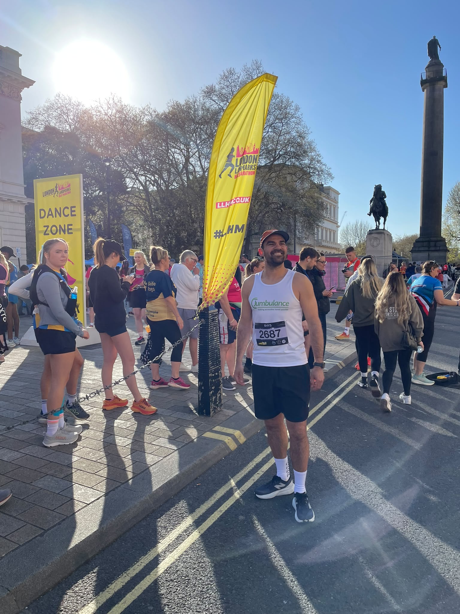 A Jumbulance runner smiling at the London Landmarks Half Marathon
