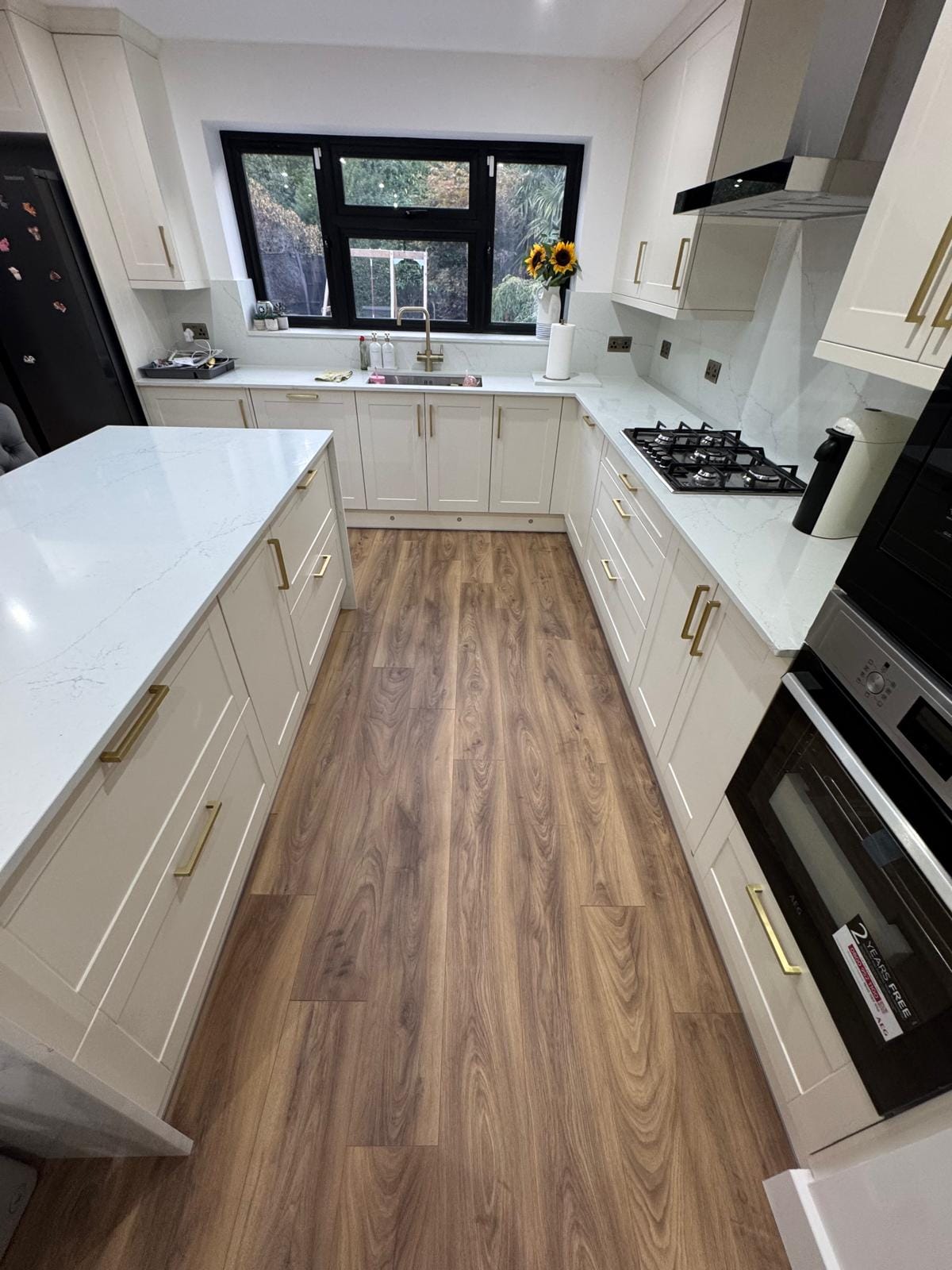 Sandalwood Avenue — rear extension with kitchen fit-out, finished photograph 12