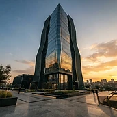 Mercato Commercial Plaza