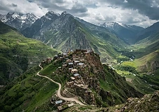 Guba Azerbaijan: Caucasus Mountains, Carpet Weaving & Mountain Villages