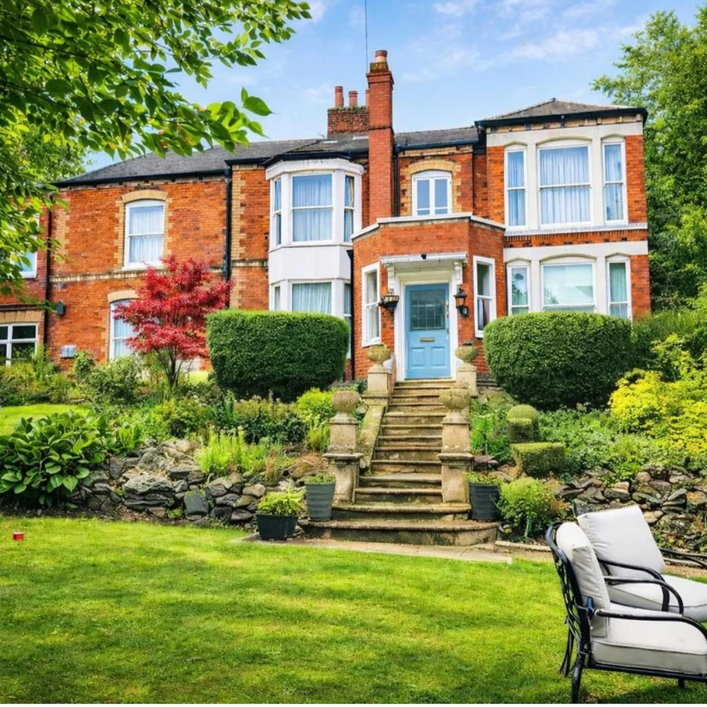 Hosannahs Change of Use and Remodelling Architectural Consultants - Latimer House in Leicester, England