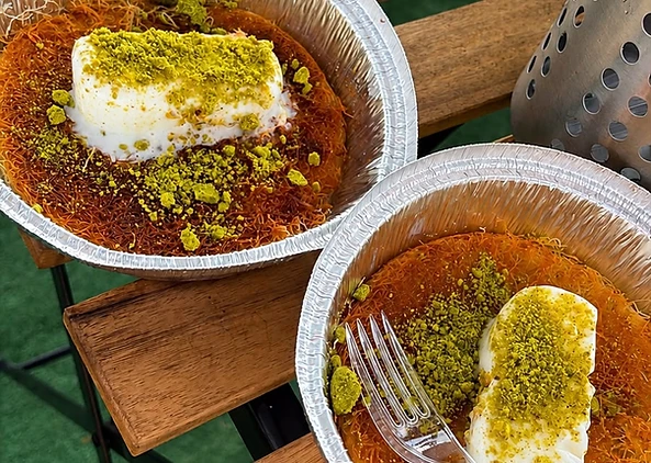 הכנאפה הטרייה שמכינים במקום
