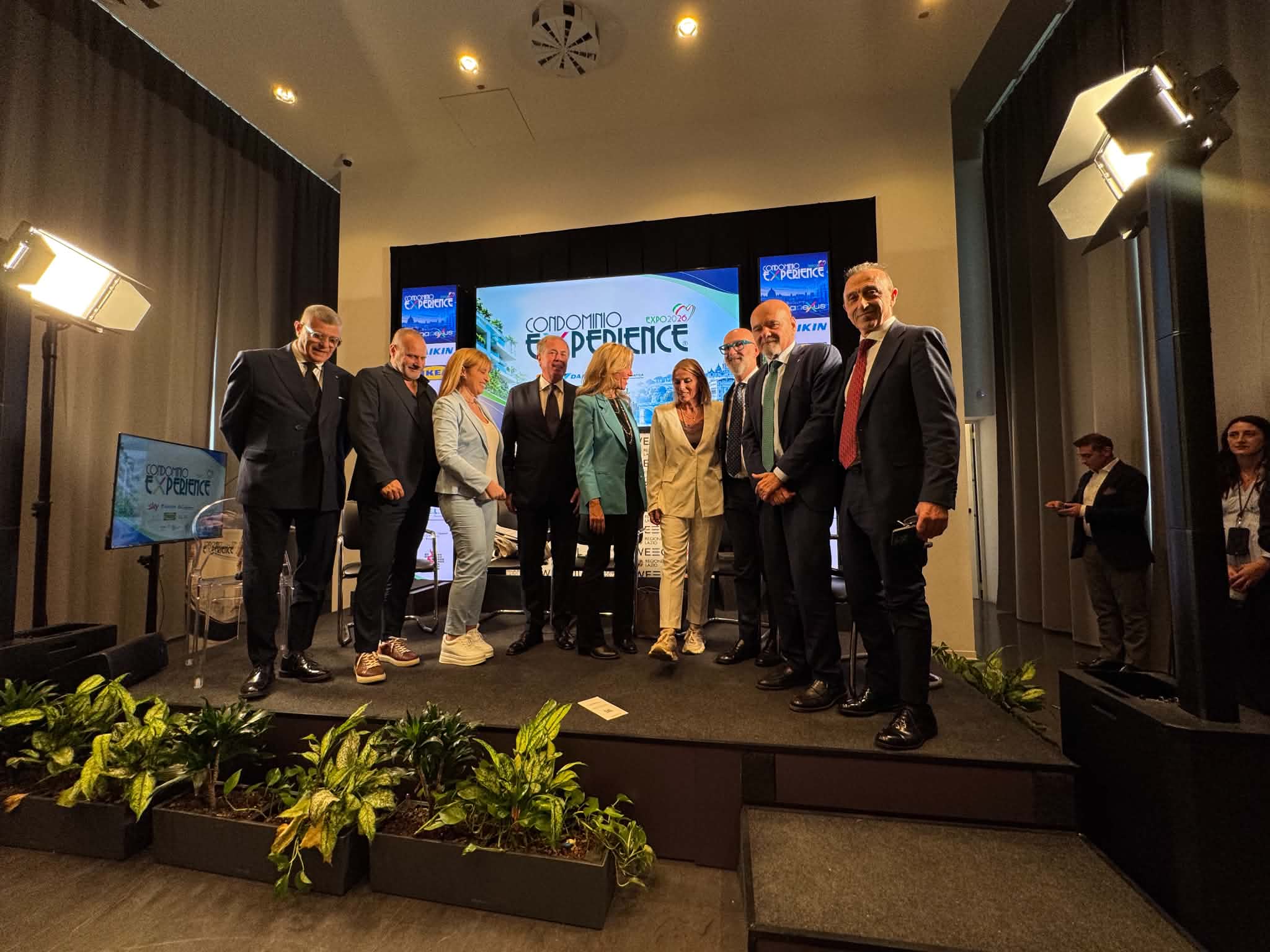 Foto di gruppo sul palco