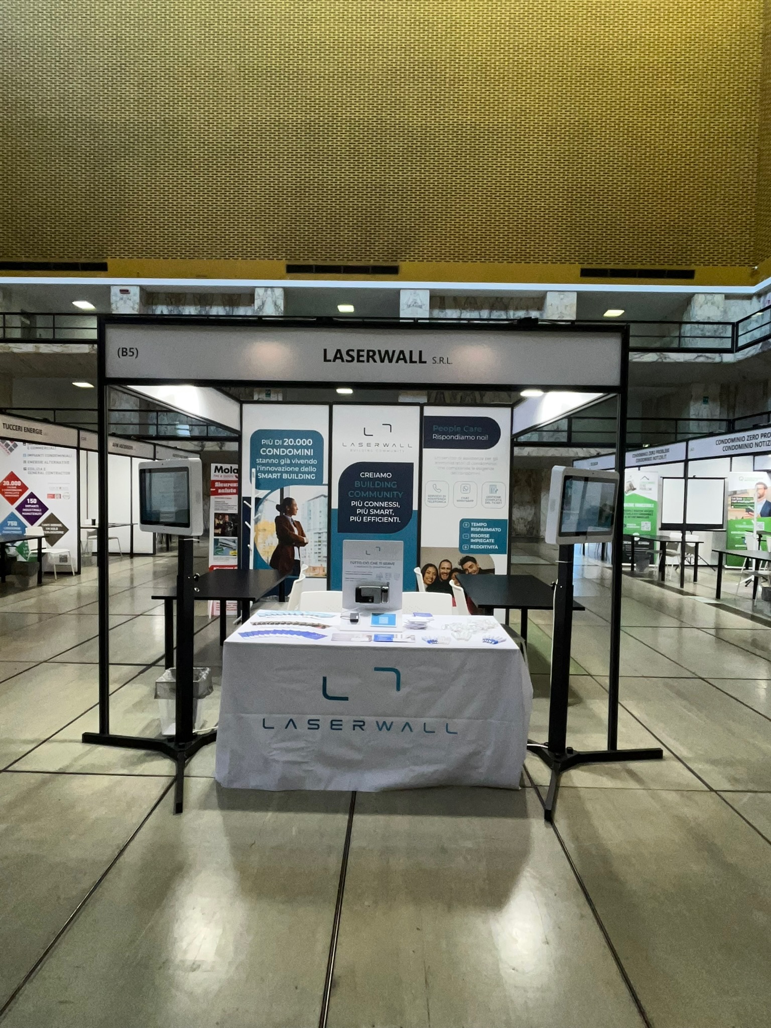 Stand Laserwall