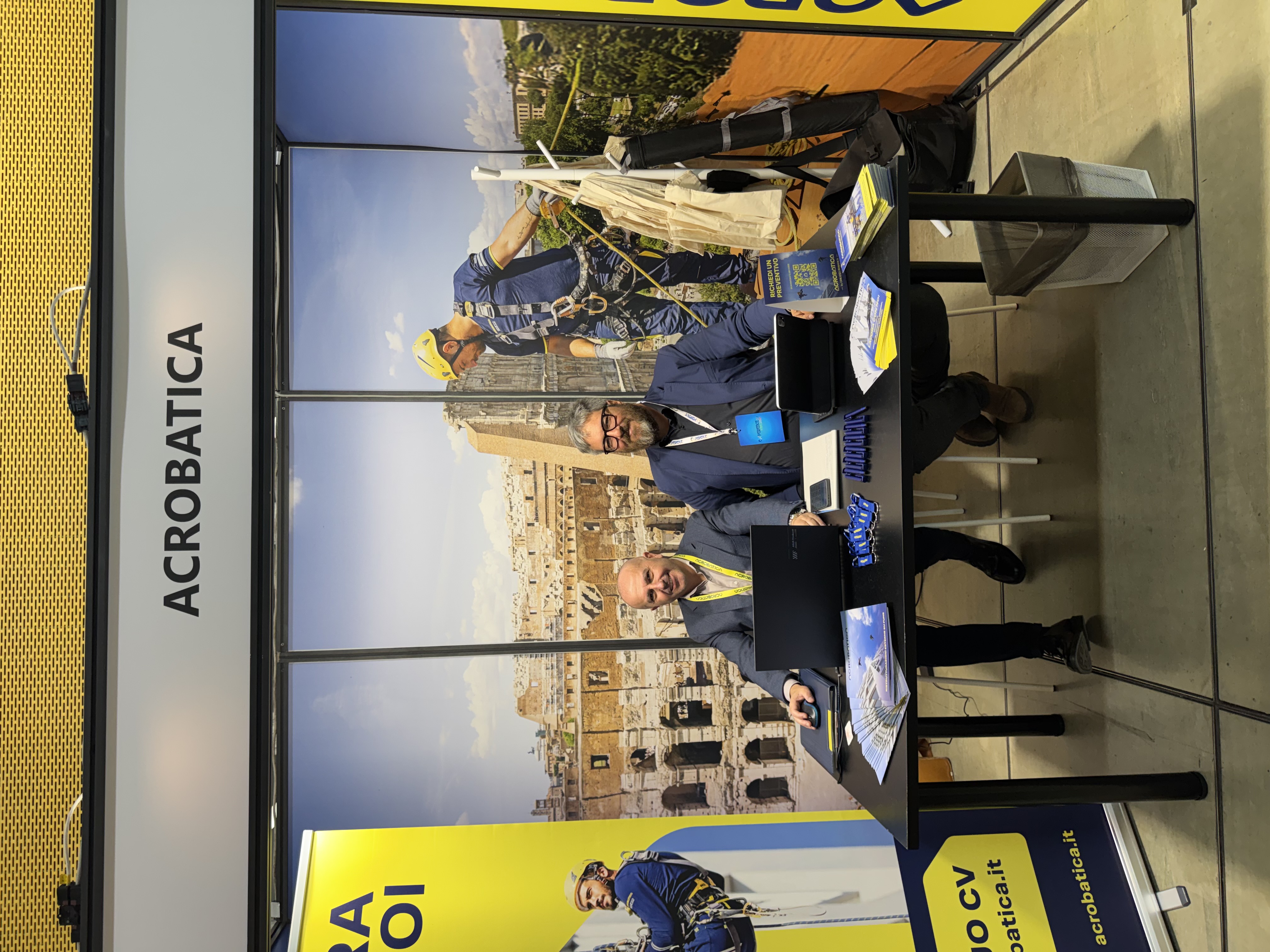 Stand Acrobatica