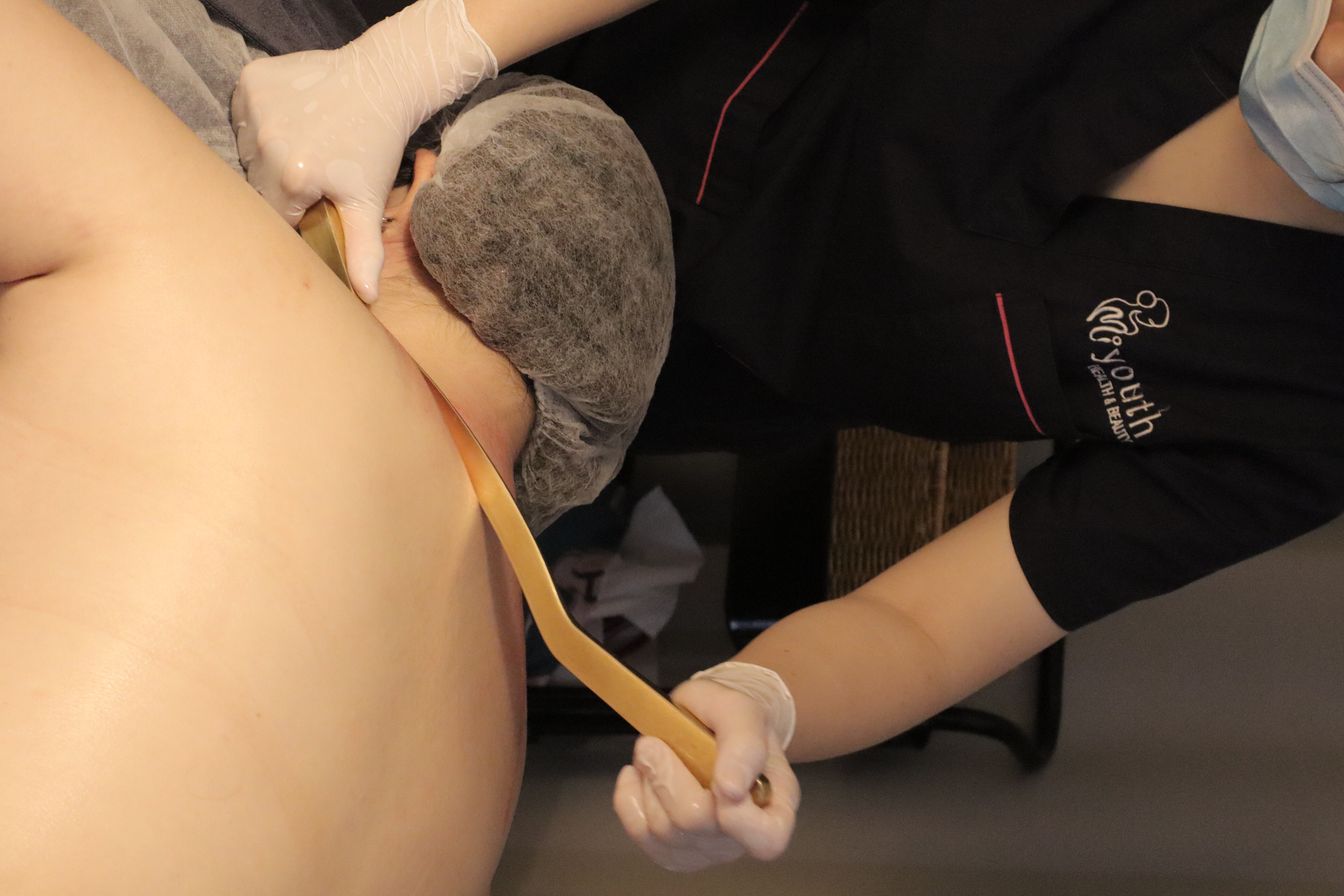 Herbal Back Treatment